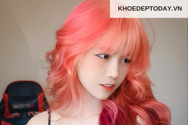 Tóc hồng cam đậm
