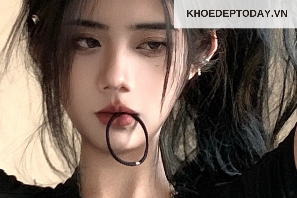 Vì sao tóc có thể mất màu đen?